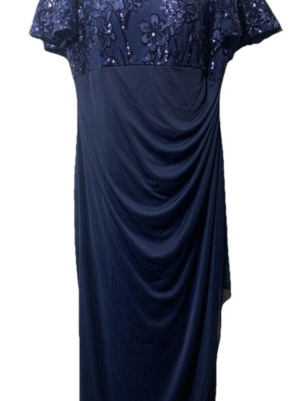 Alex Evenings Women's Petite Long Sequin Bodice Dress with Flutter Sleeves 14P